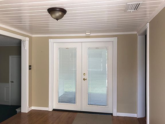 4th image of 526 Buckminster Cir