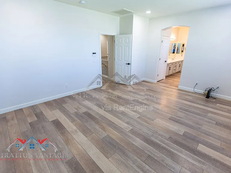 14616 W Windward Ave — Photo 42
