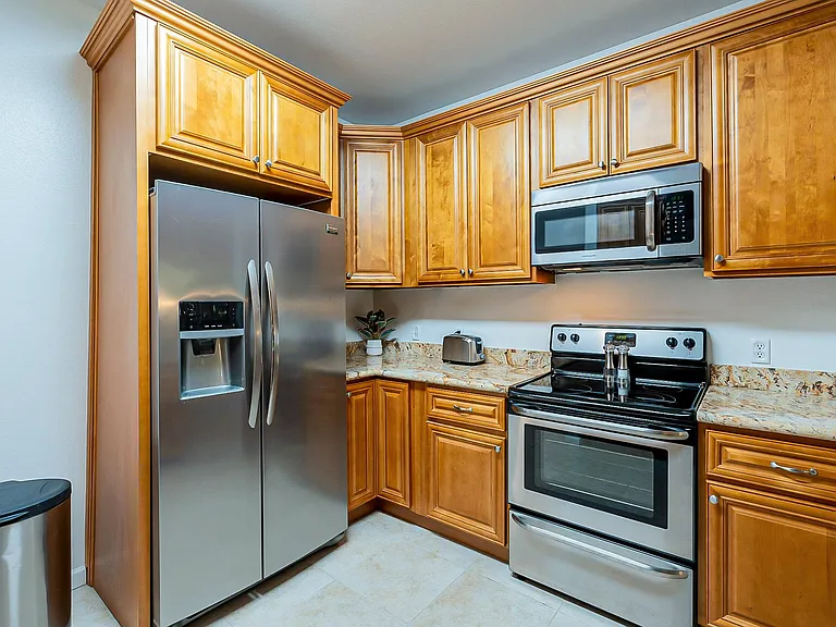 Fully equipped kitchen and home