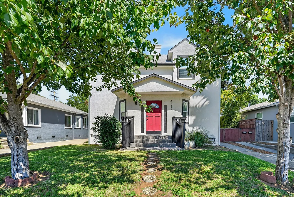 4 bed, 1656 sqft, $3,400 — Photo 1