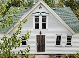 850 Lawrence Road, Pownal, ME 04069