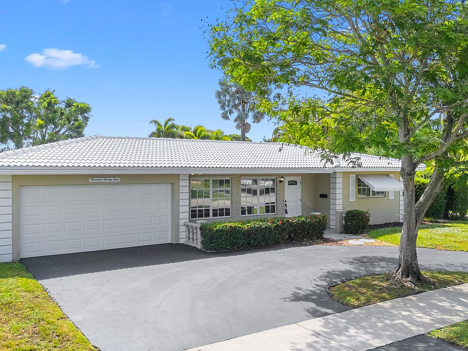 1st image of 1424 SE 12th Avenue