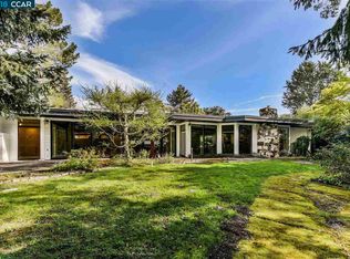 3296 Springhill Rd, Lafayette, CA 94549