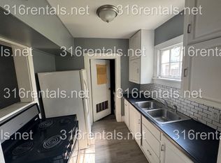 221 E 5th St, Newton, KS 67114