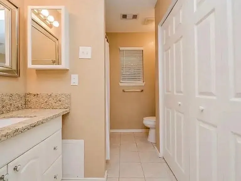 6934 Creek Village Dr — Photo 3