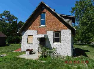 611 Smith St, Ligonier, IN 46767