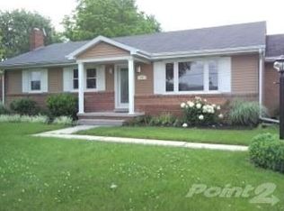 19 Mummert Dr, Littlestown, PA 17340