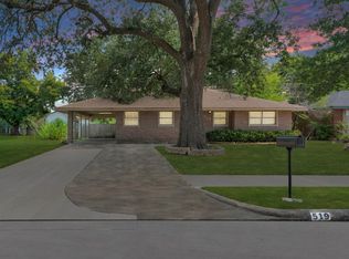 519 Sharon Dr, Humble, TX 77338