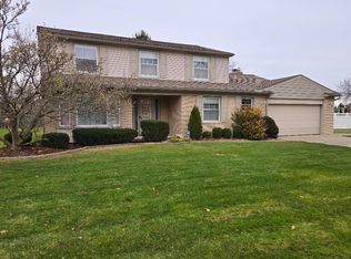 36656 Clarita St, Livonia, MI 48152