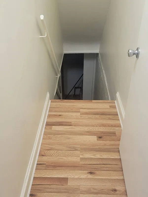 3 bed, 2.0 bath, 1120 sqft, $1,800 — Photo 2