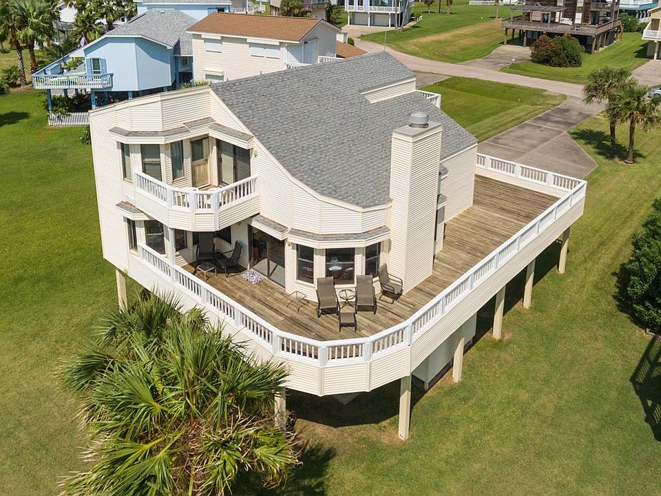 1st image of 4117 Fiddler Crab Ln
