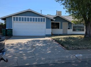 1575 Hemlock Ave, Anderson, CA 96007