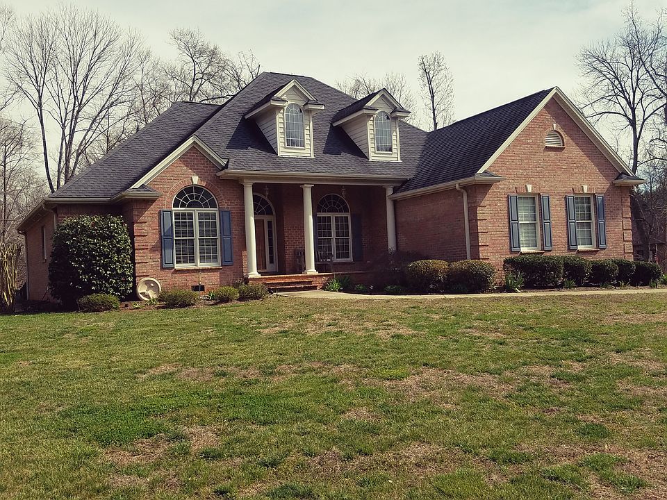 1st image of 504 Sebring Dr