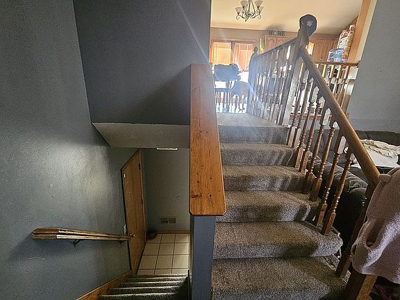 3rd image of 8616 N Crawford Ave