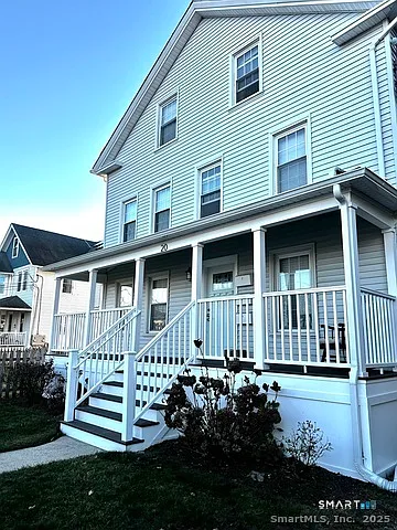 20 Jackson Ave #3 Photo 1