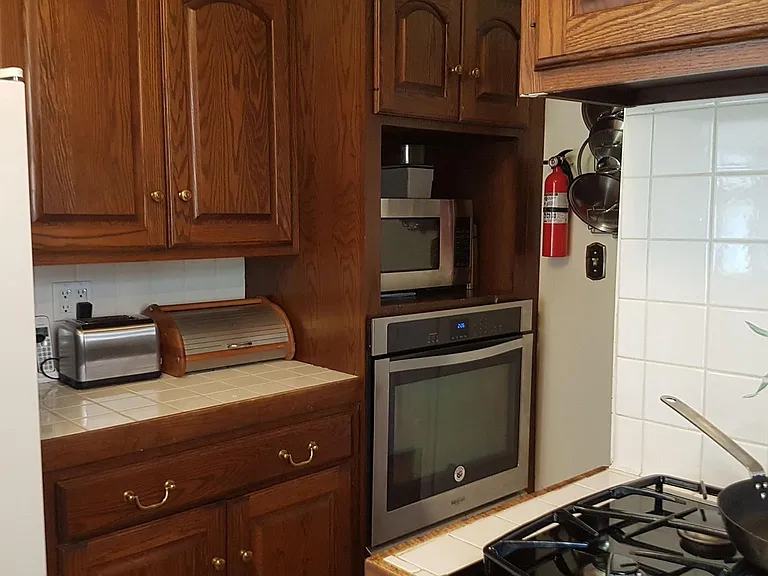 4440 Albemarle St NW — Photo 28