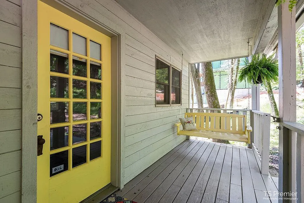 3 bed, 1588 sqft, $2,500 — Photo 3