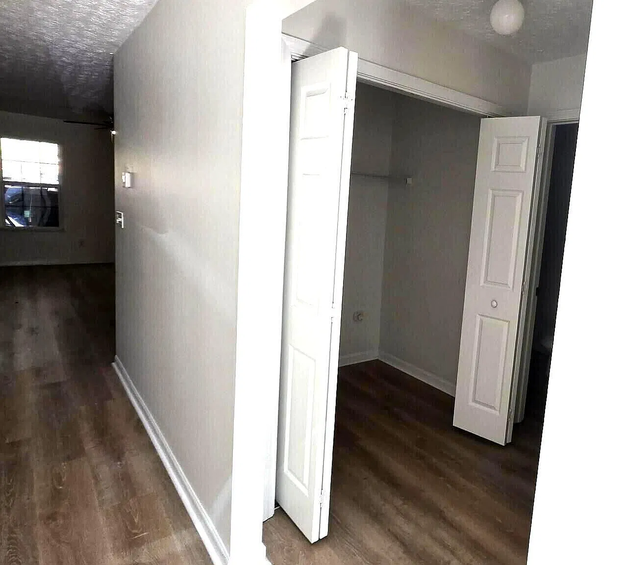 4 bed, 3.0 bath, 1624 sqft, $1,700 — Photo 4