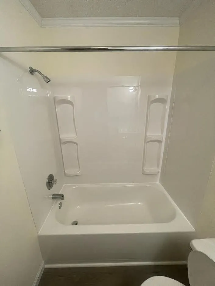 1 bed, 550 sqft, $850 — Photo 2
