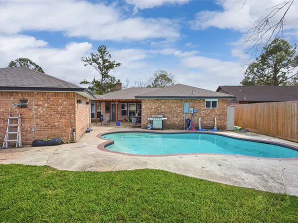 5206 Abercreek St, Friendswood, TX 77546