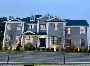 305 Tiffany Way, Watchung, NJ 07069