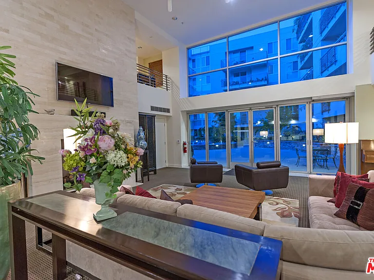 267 S San Pedro St #211 — Photo 40