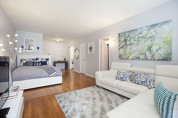 Sold by Kleier Residential | media 8