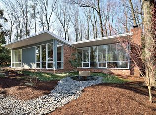 2227 Glasgow Rd, Alexandria, VA 22307