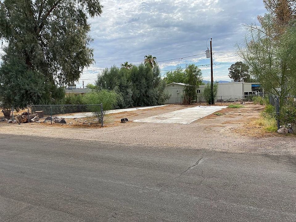 1st image of 2200 Balboa Dr
