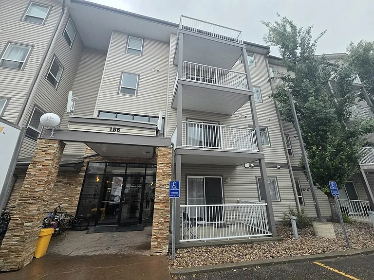 155 Edwards Dr SW #117 — Photo 1