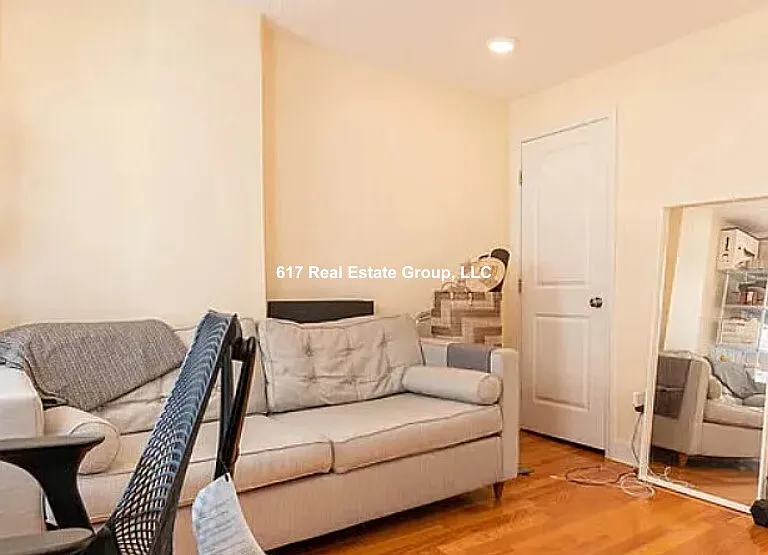 51 Cameron St #1 — Photo 2