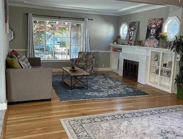 267 Washington St — Photo 2