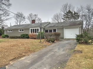 93 Summit Rd, Abington, MA 02351
