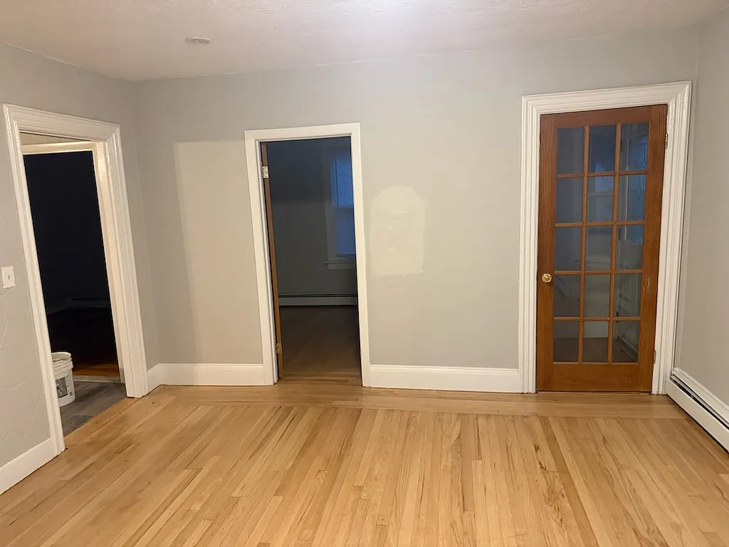 3 bed, 825 sqft, $1,750 — Photo 2