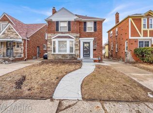 18644 Ohio St, Detroit, MI 48221