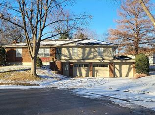 3818 S Kiger Rd, Independence, MO 64055