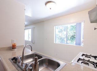 10827 Morrison St APT 108, North Hollywood, CA 91601