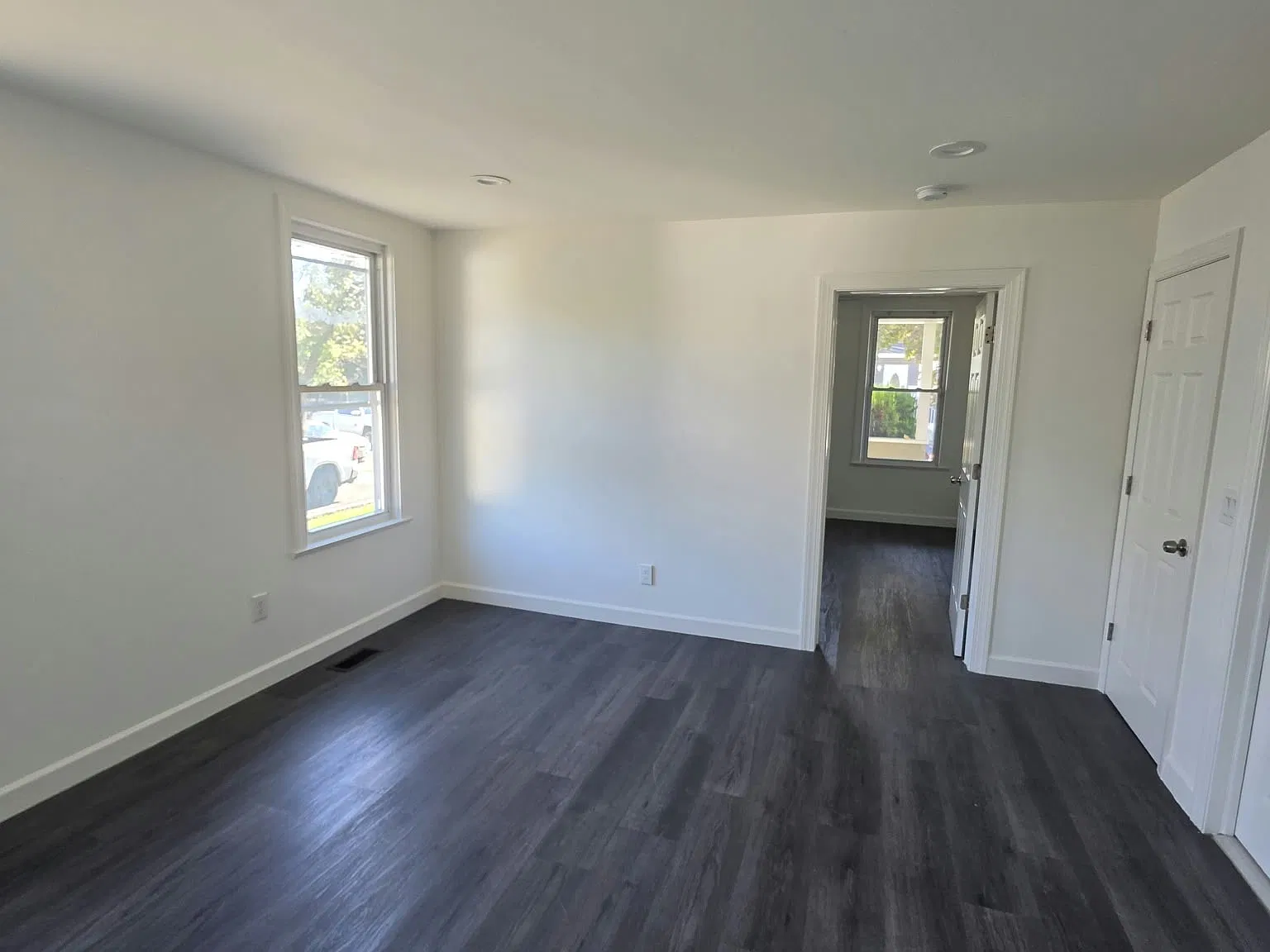 2 bed, 1600 sqft, $3,950 — Photo 4