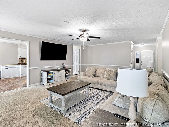 2nd image of 709 Riyhad Rd