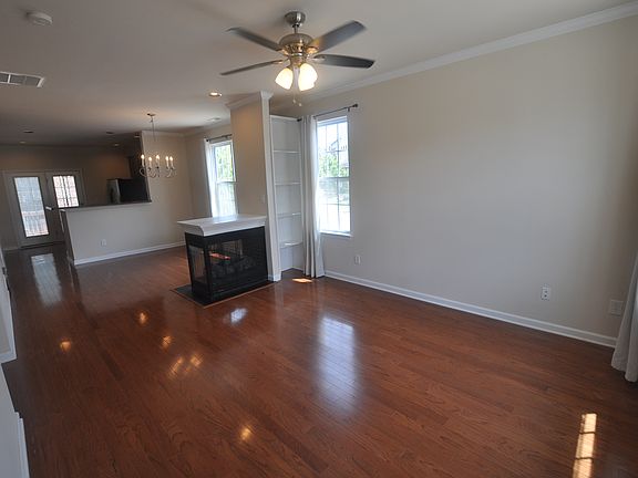 4th image of 1051 Summerhouse Rd