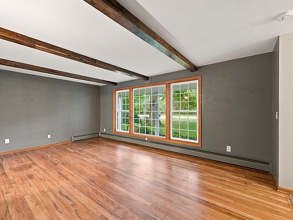 5th image of 3527 E Smith Rd
