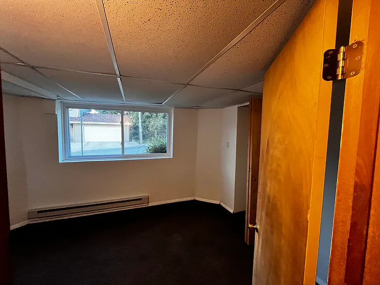 138 E Van Buren St — Photo 7