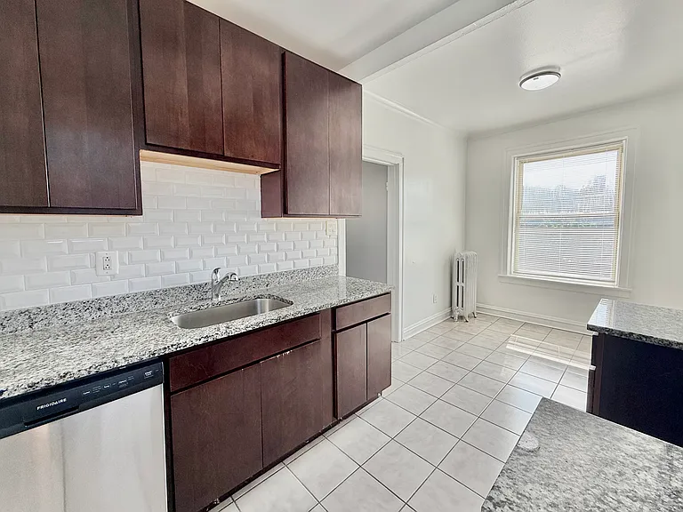 2206 W Rosemont Ave #2 — Photo 8
