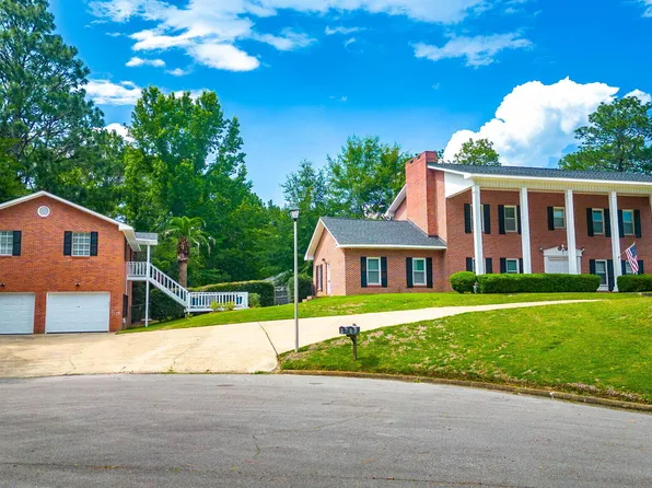1 Valmont Cir, Hattiesburg, MS 39402
