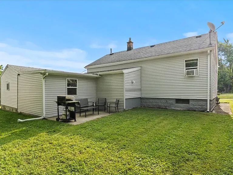 359 Lakeview Ave — Photo 16