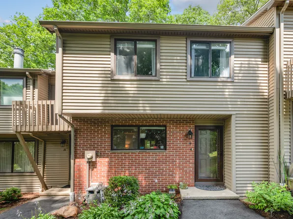 14 Conestoga Way #14, Glastonbury, CT 06033