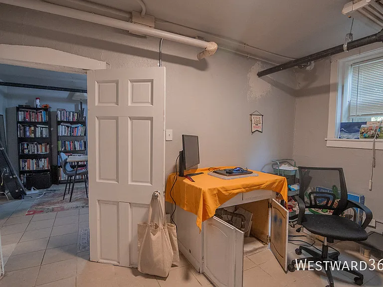 3821 W Wrightwood Ave #G — Photo 9