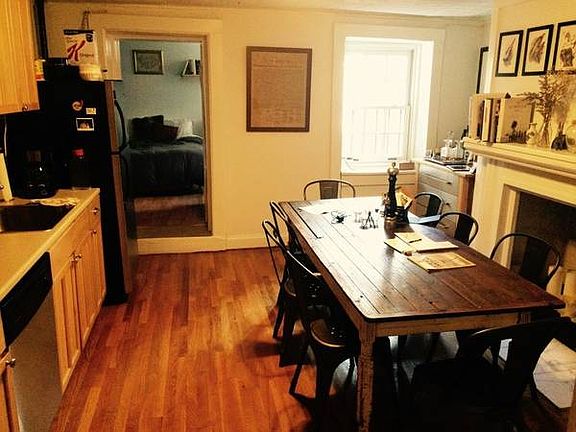 2nd image of 228 Warren St #1