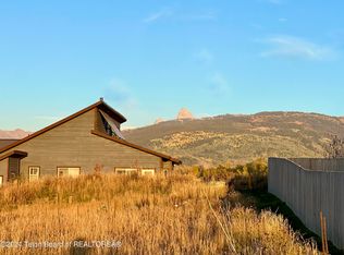 823 & 833 Booshway, Driggs, ID 83422