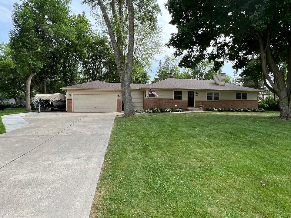 1st image of 12525 W Joliet Cir